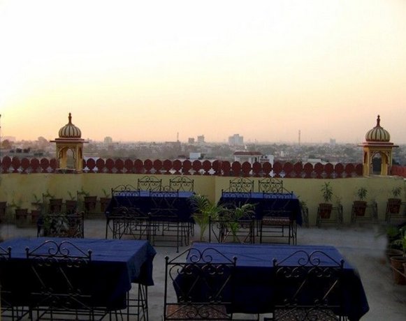 Hotel Baba Haveli