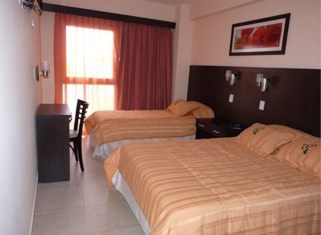 Hotel Osam