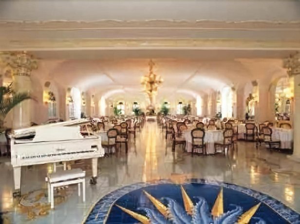 Grand Hotel La Sonrisa