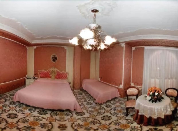 Grand Hotel La Sonrisa