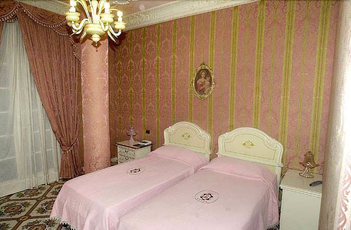 Grand Hotel La Sonrisa