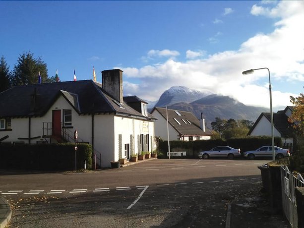 Chase the Wild Goose Hostel