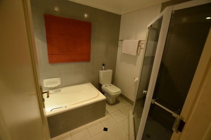 Norscot Manor Guest Lodge