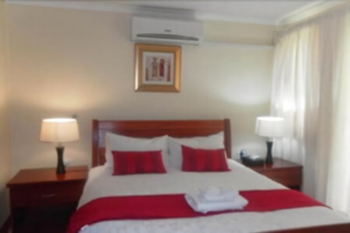 Somona Guest House