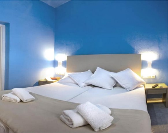 Poseidon Beach Hotel Santorini