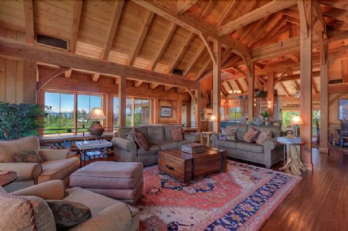 Glacier Luxury Lodge