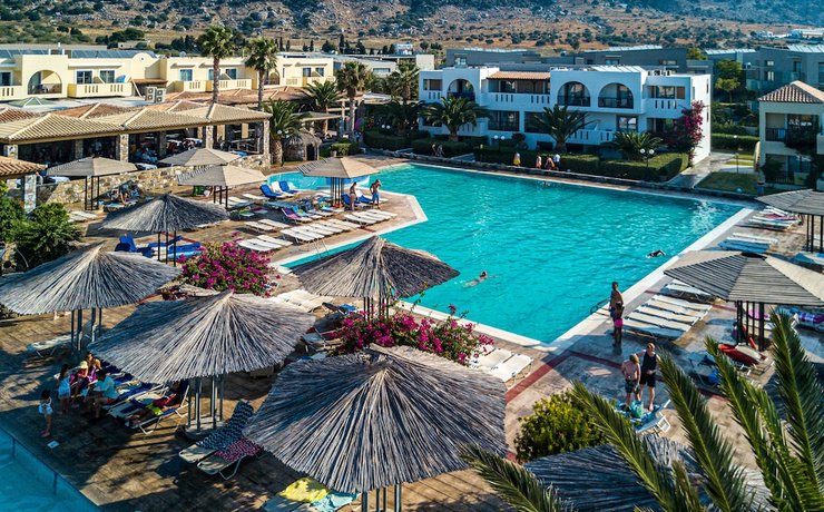 Akti Beach Club Hotel