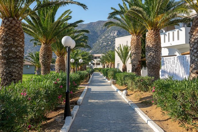 Akti Beach Club Hotel