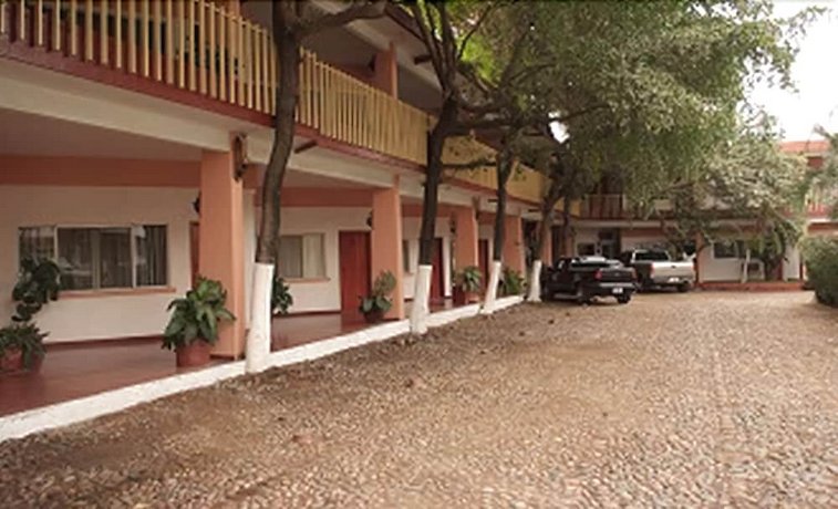 Hotel La Quinta Posada Real