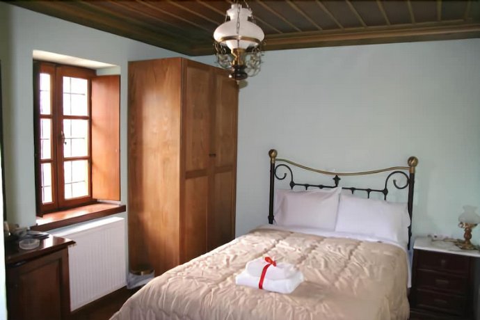 Nikolas Guesthouse