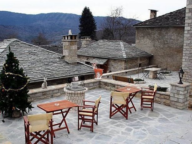 Nikolas Guesthouse