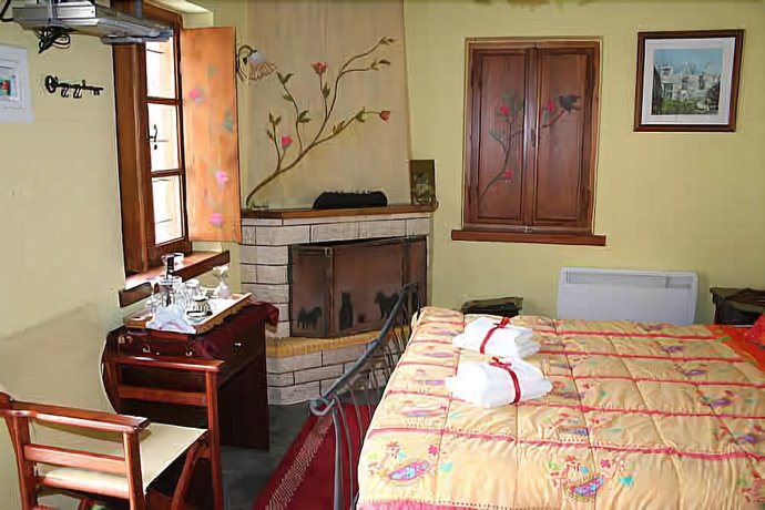 Nikolas Guesthouse
