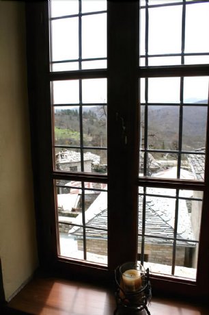 Nikolas Guesthouse