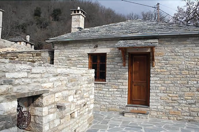 Nikolas Guesthouse