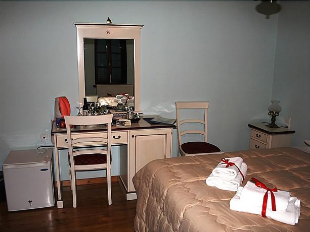 Nikolas Guesthouse