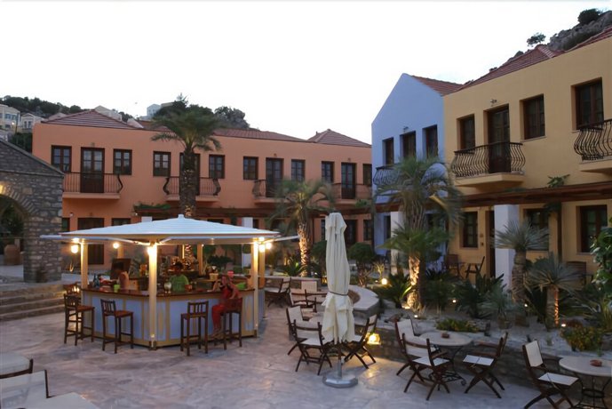 Iapetos Village