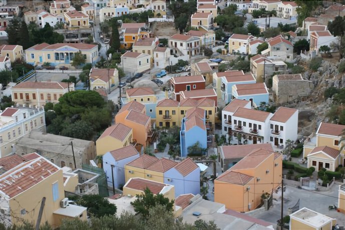 Iapetos Village