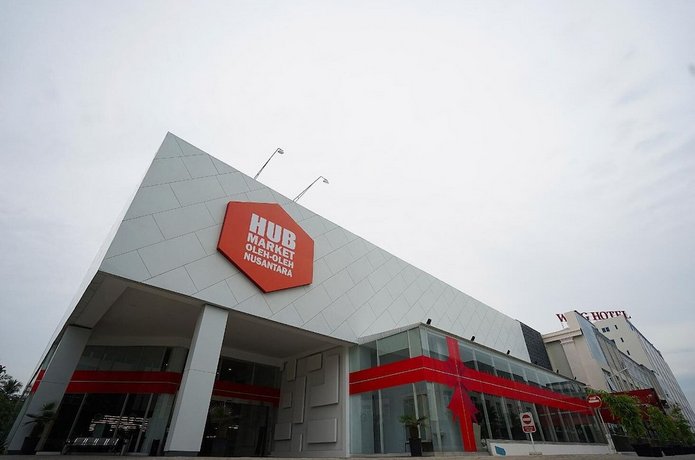 The Lively Hotel Kualanamu