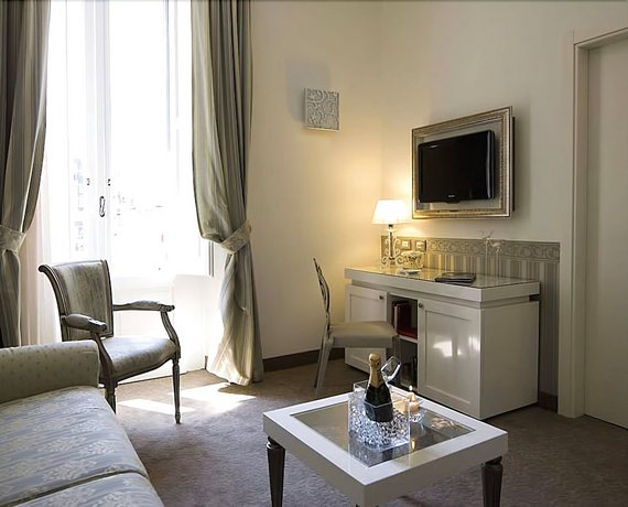 iH Hotels Bari Oriente