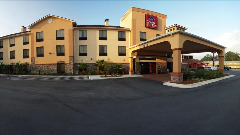 Comfort Suites Panama City near Tyndall AFB