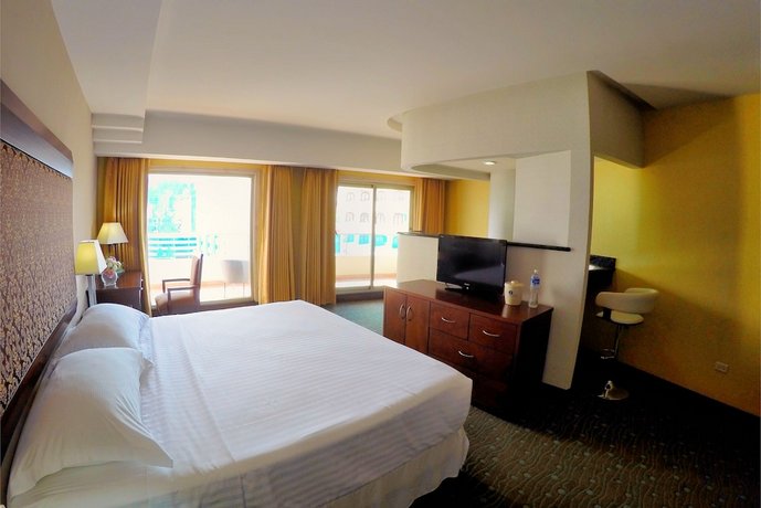 Hotel Plaza Juan Carlos