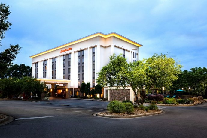 Hampton Inn Columbia I-26 Harbison Blvd