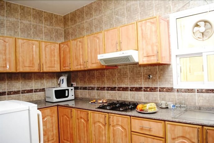 Al Murooj Hotel Apartments