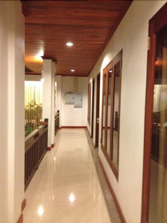 Chalouvanh Hotel