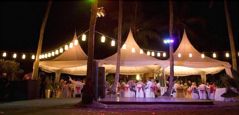 Sejuk Beach Villas
