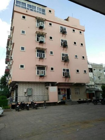 Hotel Mohit Palace