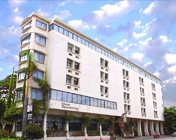 Buarawong Residence