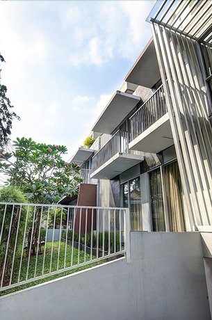 Sampit Residence Managed by FLAT06