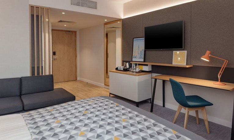 Holiday Inn London Heathrow - Bath Road