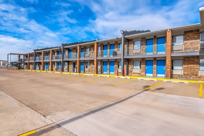 SureStay Hotel by Best Western Oklahoma City West