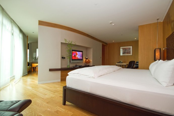 Maduzi Hotel