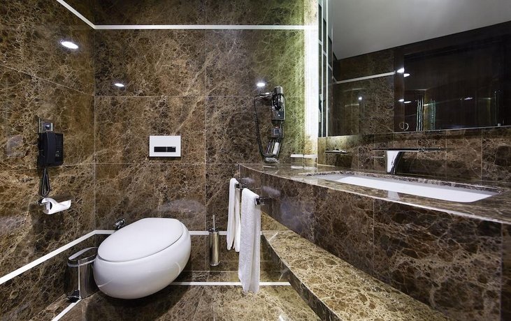 DoubleTree by Hilton Istanbul Esentepe
