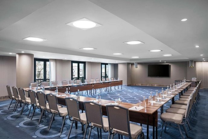 DoubleTree by Hilton Istanbul Esentepe