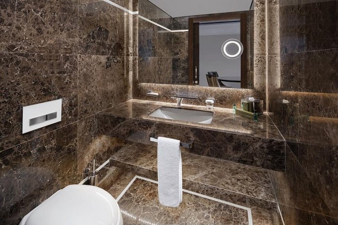 DoubleTree by Hilton Istanbul Esentepe