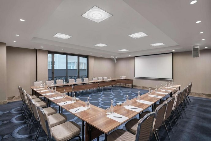 DoubleTree by Hilton Istanbul Esentepe