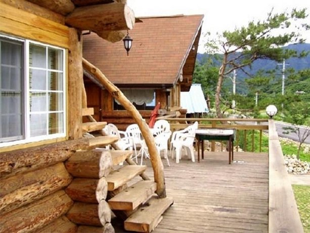 YangPyeong Log Camp Pension