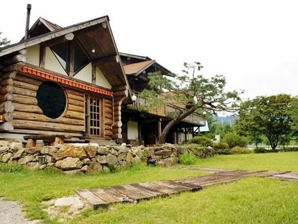 YangPyeong Log Camp Pension