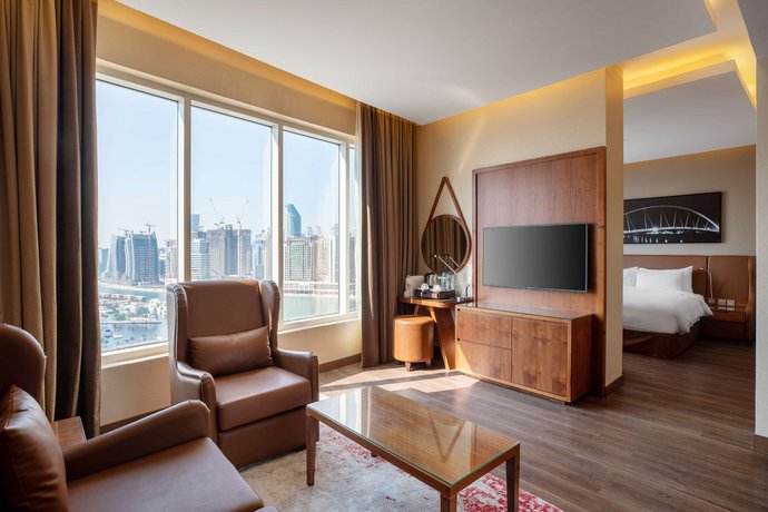 Radisson Blu Hotel Dubai Canal View