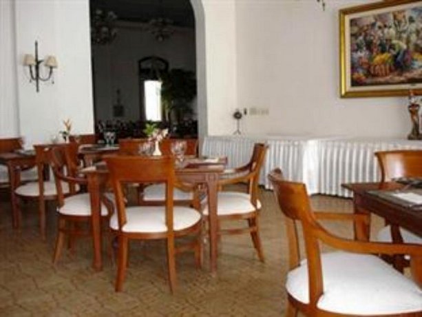 Kresna Gallery Hotel Wonosobo