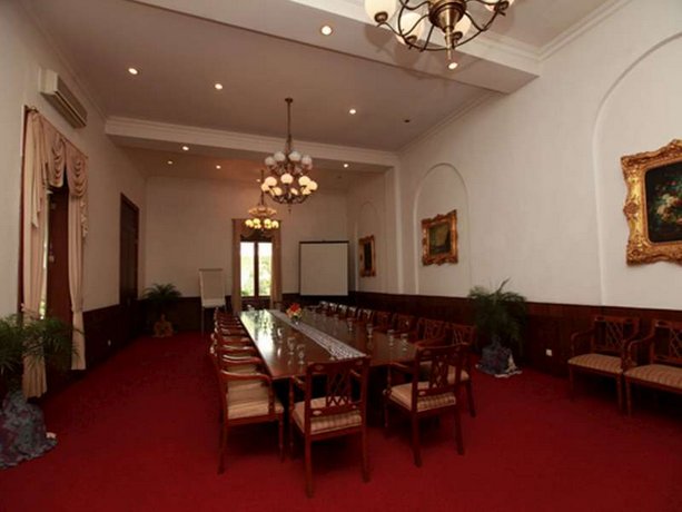 Kresna Gallery Hotel Wonosobo
