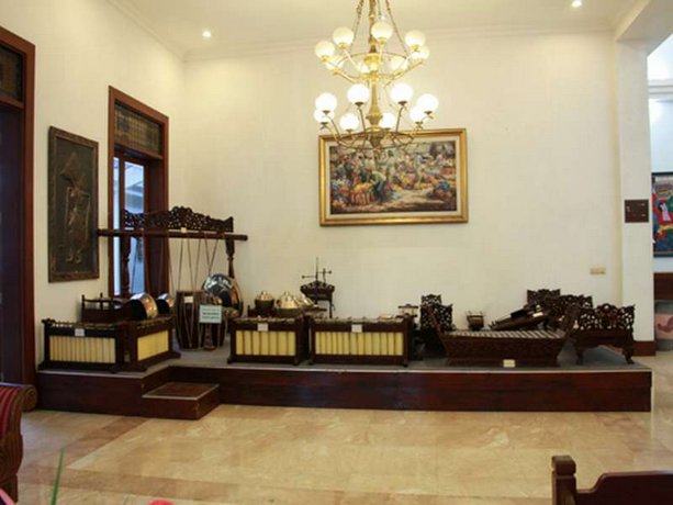 Kresna Gallery Hotel Wonosobo