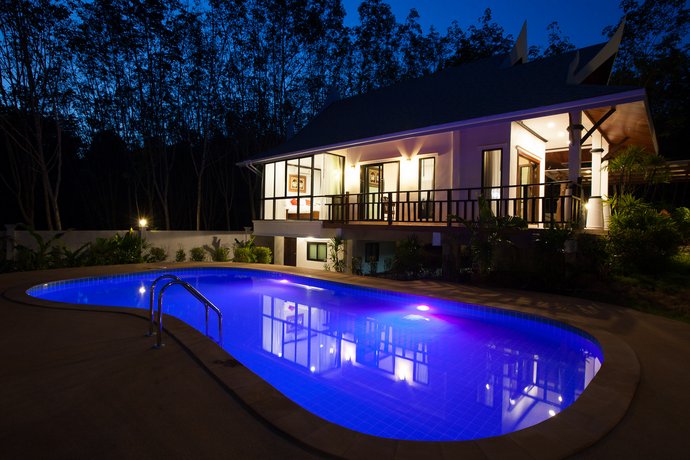 Krabi Naga Villa