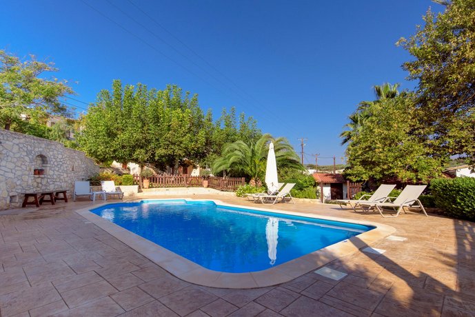 Alia Traditional Stone Villa
