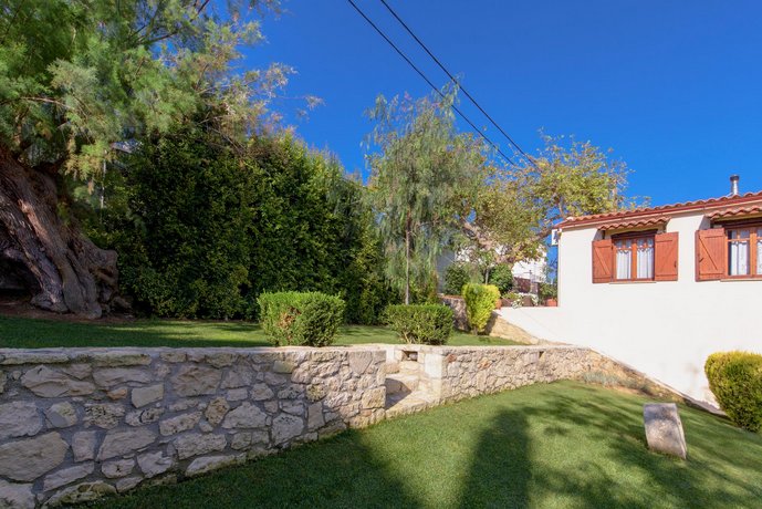 Alia Traditional Stone Villa