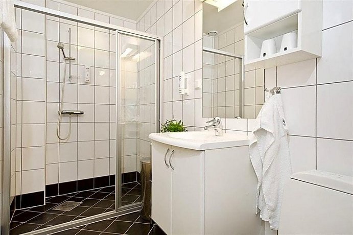 Enter Tromso Luxury Apartments