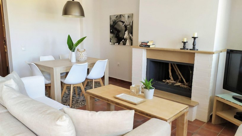 2b Luxurious Villa Io With Private Pool And Stunningt Sea Views